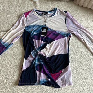 DXNY Women’s Top Size XL – Trendy & Comfortable Wardrobe Essential